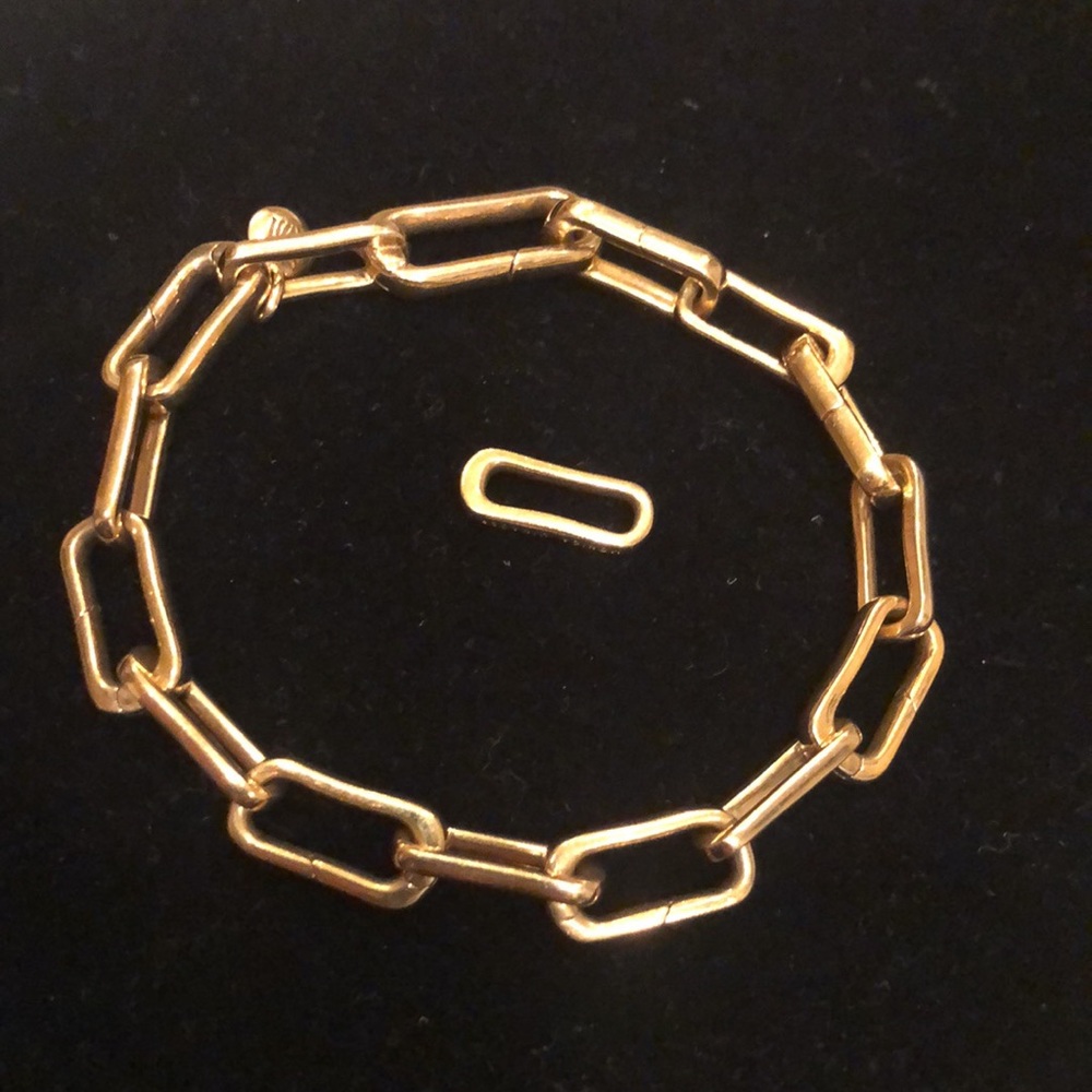 Monica Vinader Alta Capture Charm Bracelet - Picture 5 of 7